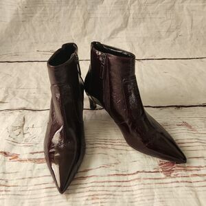 Aquatalia Marilisa Naplak Burgundy Patent Leather Booties Size 8.5 NWOB